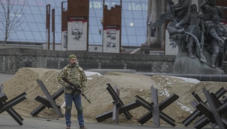 Su Čmilyte-Nielsen susitikęs Ukrainos ambasadorius: svarbiausias prioritetas – paskelbti Ukrainą neskraidymo zona
