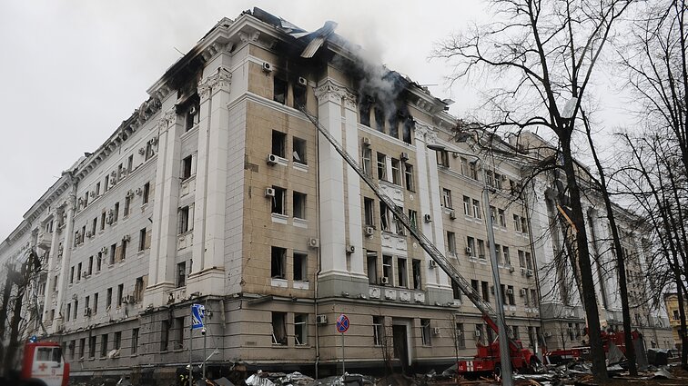 Žinios. Ukrainos duomenimis, dėl Rusijos invazijos Ukrainoje žuvo jau virš 2 tūkst. civilių