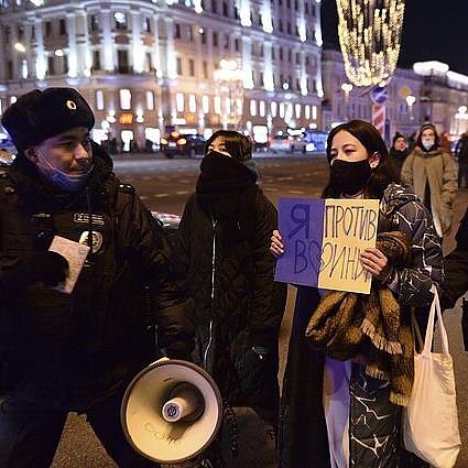 Pakeliui su klasika. Kuo virs nuo pasaulio izoliuota Rusija?