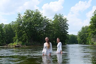 Grupės „Žalvarinis“ vokalistės Sigita Jonynaitė ir Viltė Ambrazaitytė