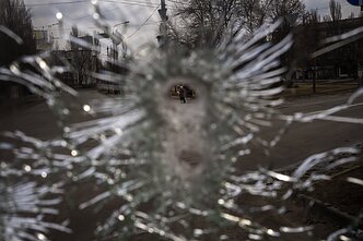 Ukrainos miestai po Rusijos pajėgų atakų