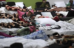 Rusijos karas Ukrainoje. Ukrainos pabėgėliai Ukrainos ir Lenkijos pasienyje Rusijos karas Ukrainoje. Ukrainos pabėgėliai Ukrainos ir Lenkijos pasienyje