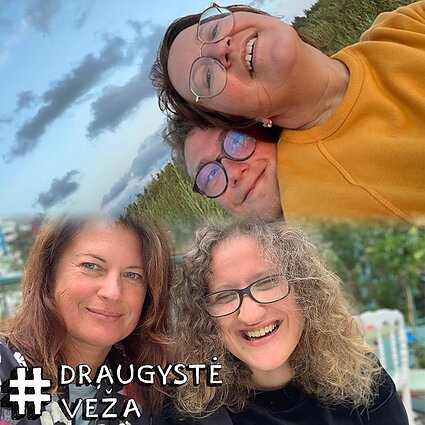 Draugystė veža. Kruvinų sausio įvykių metu gimdžiusi moteris, kaip ir visos mamos, šiandien galvoja, o kas jeigu?