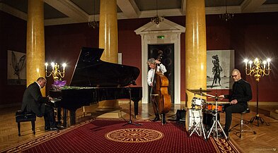 Artūras Anušauskas TRIO