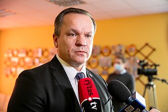 Visagino meras Erlandas Galaguz