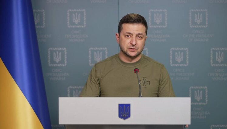 Zelenskis kreipėsi į JK parlamentarus: pirmąją karo dieną prabudo visa Ukraina, nuo to laiko nemiegojome