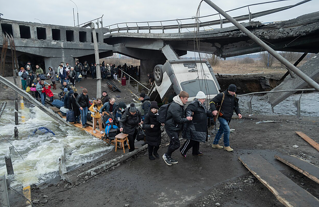 Žinios. Lietuvą pasiekė pirmieji nuo karo bėgantys ukrainiečiai vaikai
