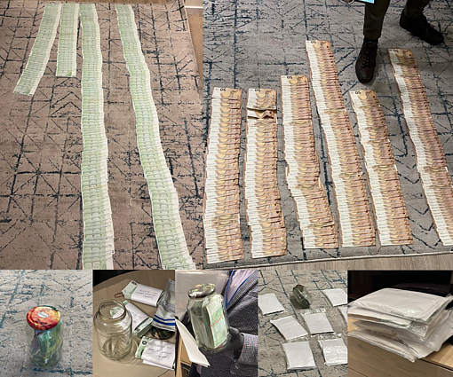 Didelės pinigų sumos rastos ir slėptuvėse, ir stiklainiuose