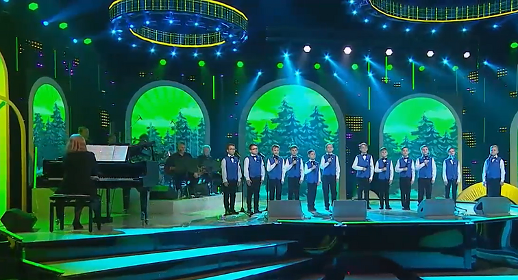 Dainų dainelė 2022. Ansamblis „Dagilėlis“ – „Vaikščioj vilkas po girelį“