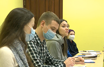 Ukraińcy uczą się litewskiego Ukraińcy uczą się litewskiego