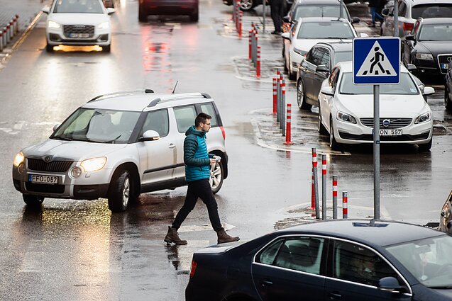 Prekybos centro RIMI stovėjimo aikštelė