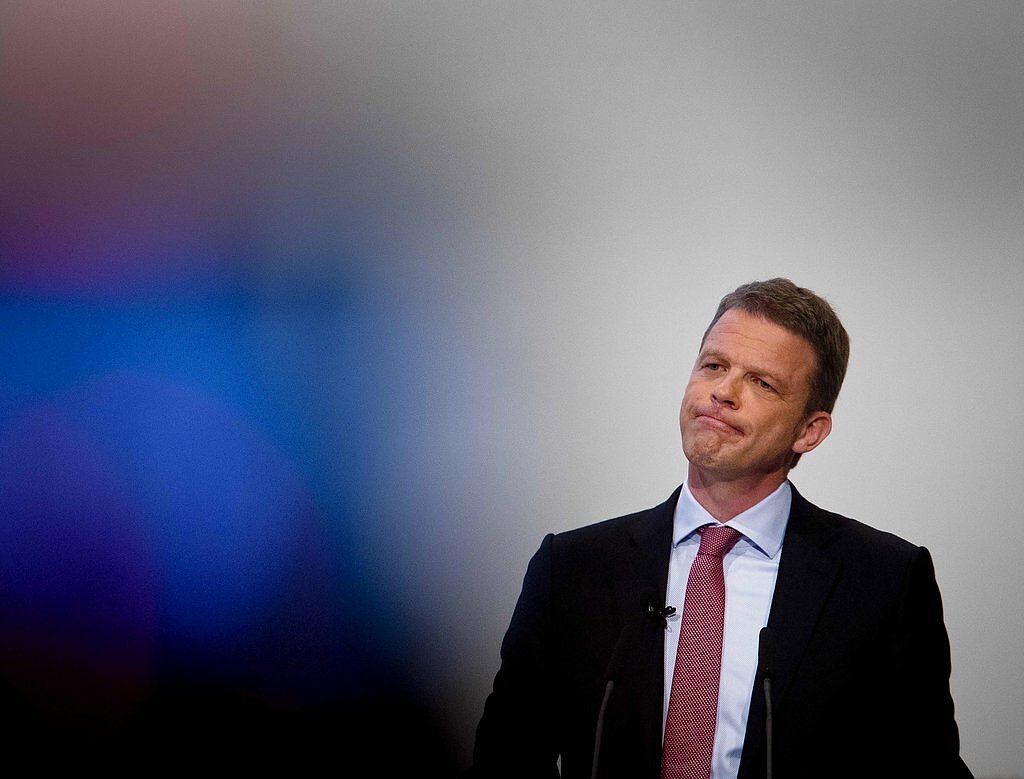 „Deutsche Bank“ vadovas Christianas Sewingas perspėjo, kad nereikėtų per greitai įvesti naujų sankcijų Rusijai.