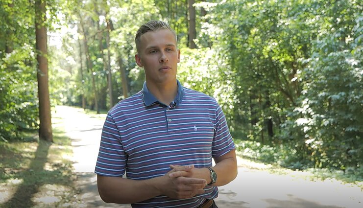 JAV lietuvis Simonas Bingelis atgavo Lietuvos pilietybę