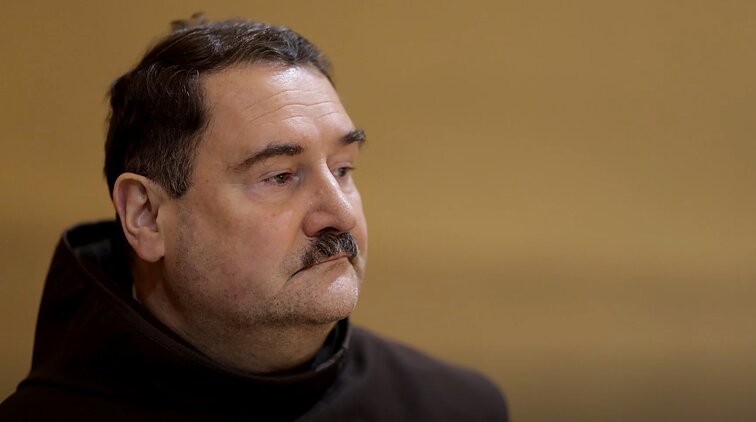 Kunigas Arūnas Peškaitis