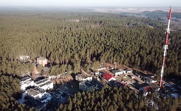 Sovietų įvairiausiais būdais maskuotos slėptuvės: kadaise galėjo atkurti sutrikdytą ryšį, šiandien – baisios įžengti