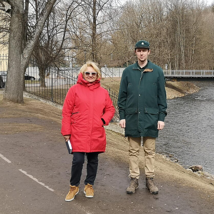 Jolanta Jurkūnienė, Sodininkė Kristina Narvilienė ir miškininkas Raimundas Ereminas