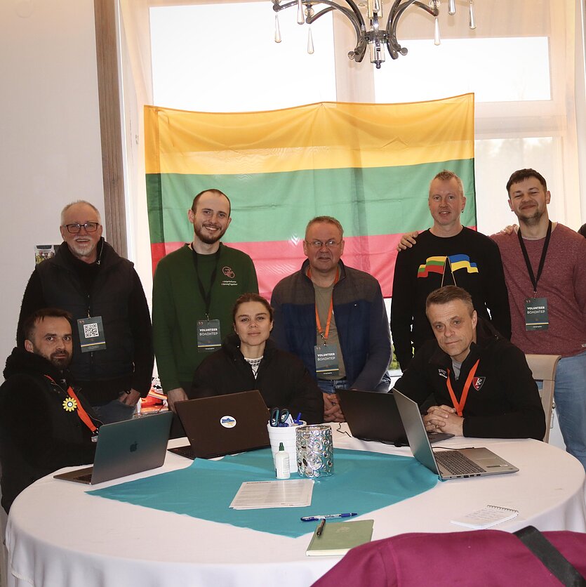 Lietuviai savanoriai Ukrainos pasienyje
