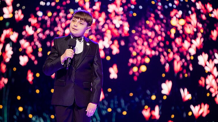 Dainų dainelė 2022. Mantas Stankevičius – „Padovanok šypsenėlę“