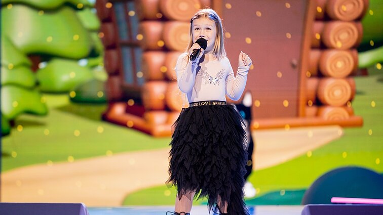 Dainų dainelė 2022. Austėja Tenikaitytė – „Gaidys ir katinėlis“