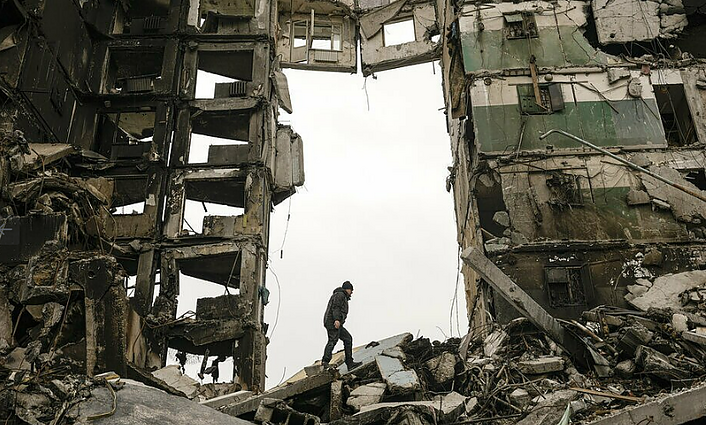 Vilniaus sąsiuvinis. Mišios už taiką, Kalinausko forumas bei pokalbis apie knygą „Gudijos istorija“