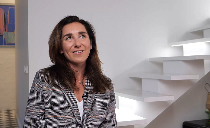 Lietuvoje geriausiai besijaučianti menininkė Laura Arbačiauskienė pripažįsta – vaikus auginti geriausia Norvegijoje