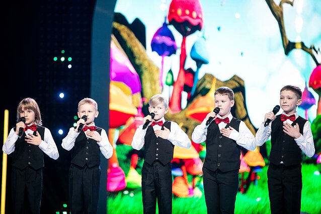 Dainų dainelė 2022. Berniukų vokalinis ansamblis – „Vaikščioj vilkas po girelį“