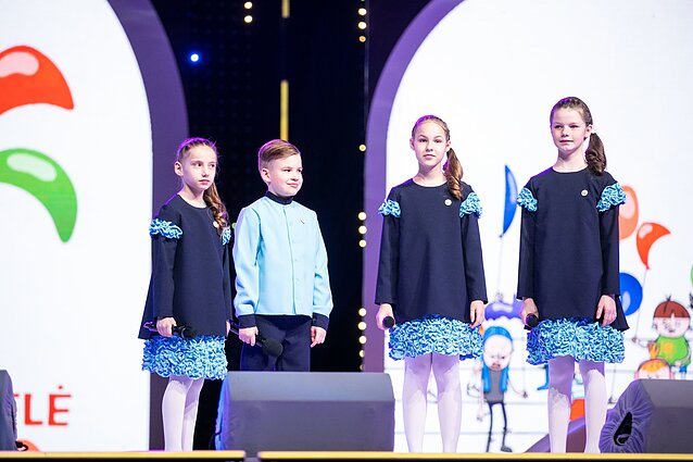 Dainų dainelė 2022. Vokalinis kvartetas „Sol-mi-re-do“ – „Naujienos“