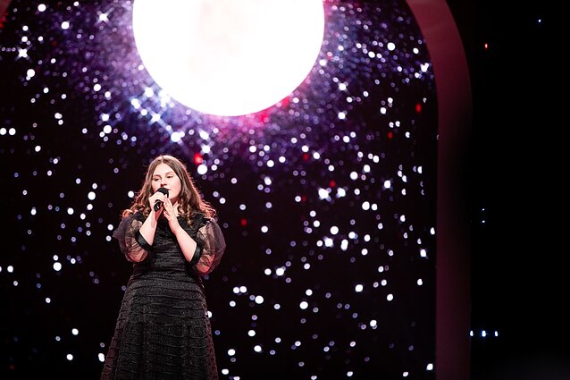 Dainų dainelė 2022. Milda Bondzinskaitė – „Raudoni vakarai“