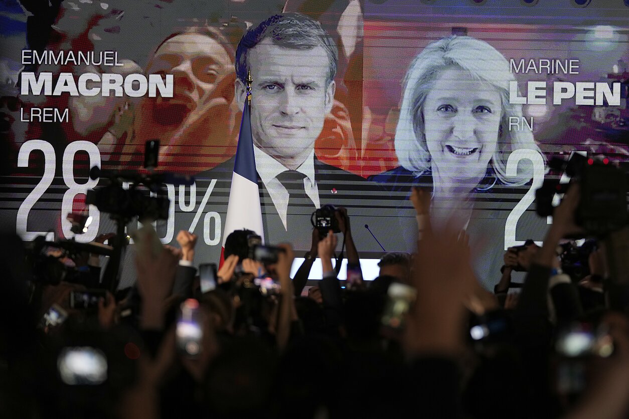  Emmanuelis Macronas ir Marine Le Pen