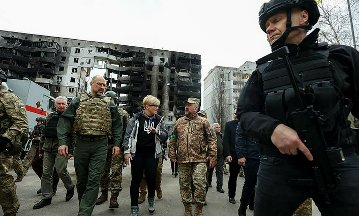 Žinios. Ukrainoje apsilankiusi Šimonytė nuo Rusijos agresijos kenčiančiai Ukrainai žadėjo tolesnę Lietuvos paramą