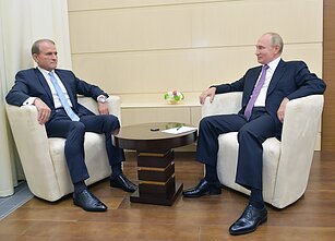 Viktor Medvedchuk and Vladimir Putin