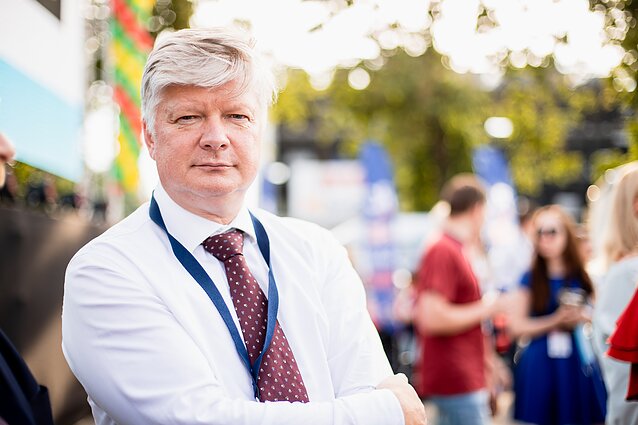 Svarbus pokalbis. Navickas: karas Ukrainoje gali sukelti pasaulinę maisto krizę, bet ES poveikis būtų minimalus