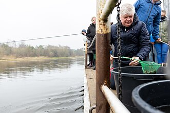 Į Nerį buvo įveisti 50 tūkst. unguriukų; Kęstutis Navickas Į Nerį buvo įveisti 50 tūkst. unguriukų; Kęstutis Navickas