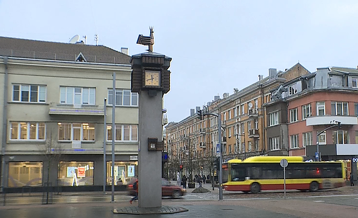 Prieš Velykas pragydo Šiaulių simbolis – „Gaidys“: kelerius metus tylėjęs, dabar atvykelius sveikins kelis kartus per dieną