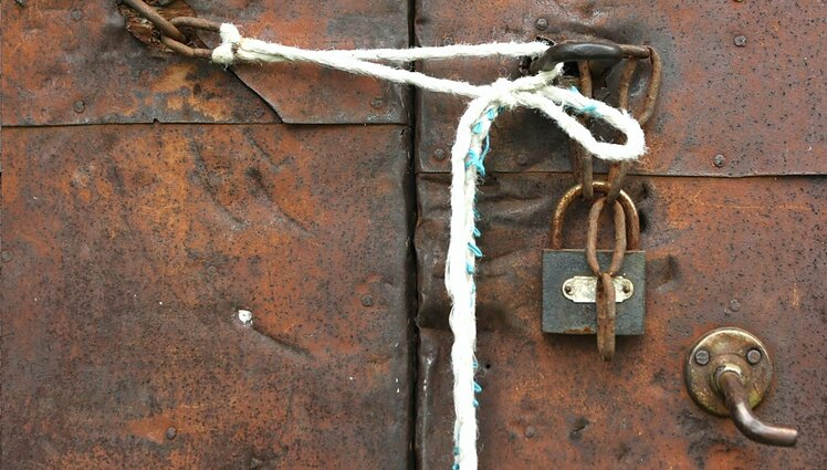 Dviračio žinios. Specialioji povandeninė operacija, nacionaliniai fabriko uždarymo ypatumai bei keturi Rusijos frontai