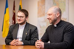Vilniaus miesto mero R. Šimašiaus susitikimas su nušalintais ortodoksų kunigais Vilniaus miesto mero R. Šimašiaus susitikimas su nušalintais ortodoksų kunigais
