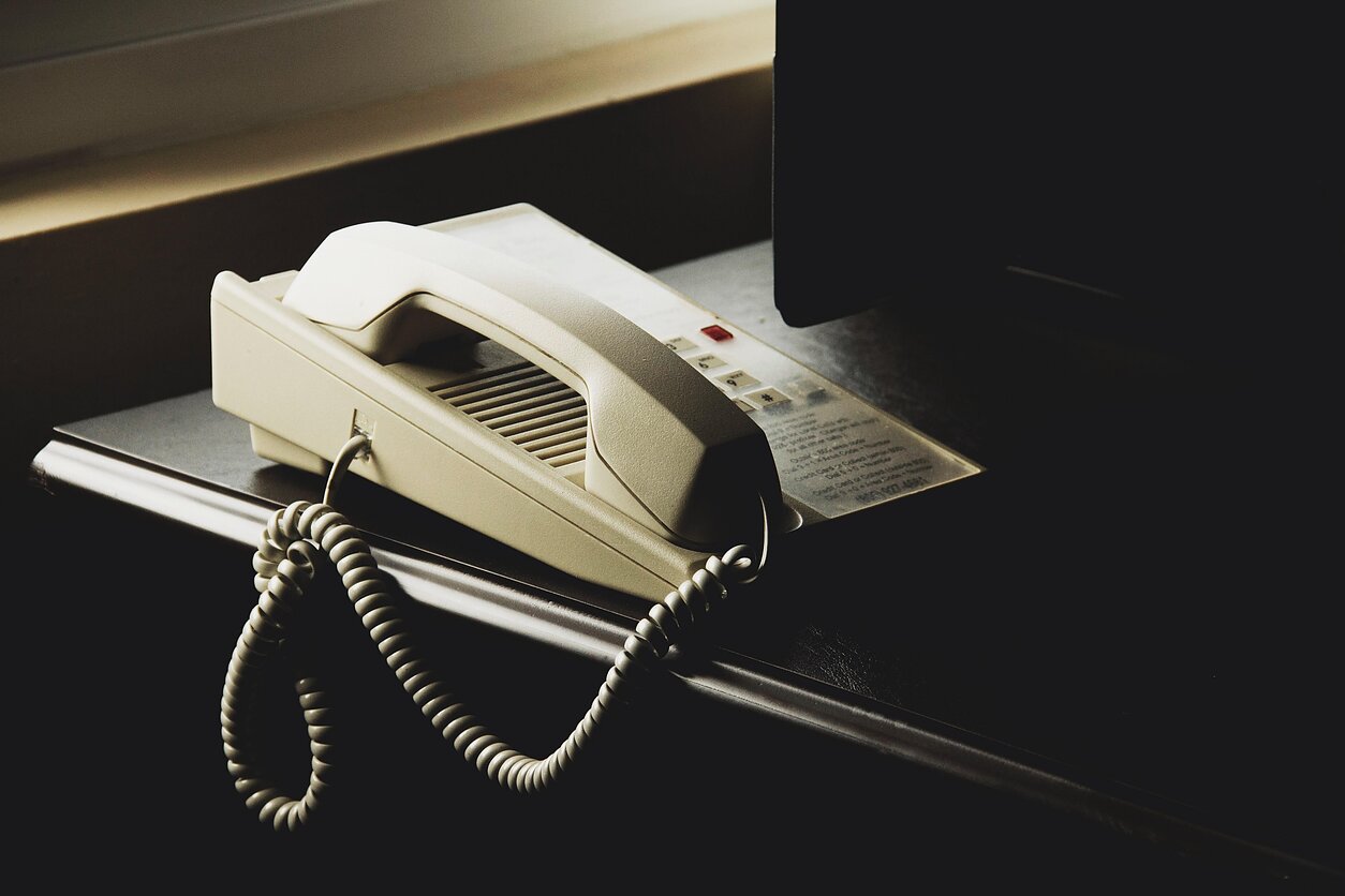 Laidinis telefonas Laidinis telefonas