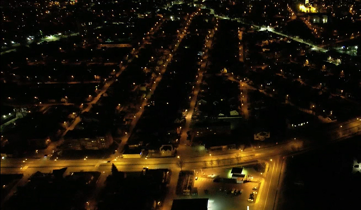 Žinios. Panevėžyje pradedama modernizuoti miesto apšvietimą – iki metų pabaigos senus šviestuvus pakeis išmaniaisiais