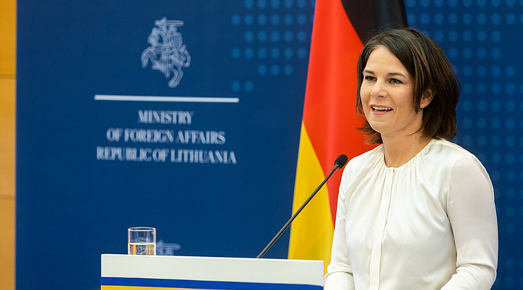 Vokietijos užsienio reikalų ministrė: Berlynas yra pasirengęs prisidėti steigiant sąjungininkų brigadą Lietuvoje