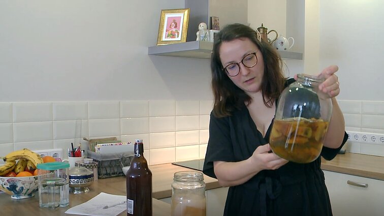 Dviejų mergaičių mama po dukrų gimimo pasinėrė į ekologinius eksperimentus: kuo gilyn į mišką – tuo daugiau medžių