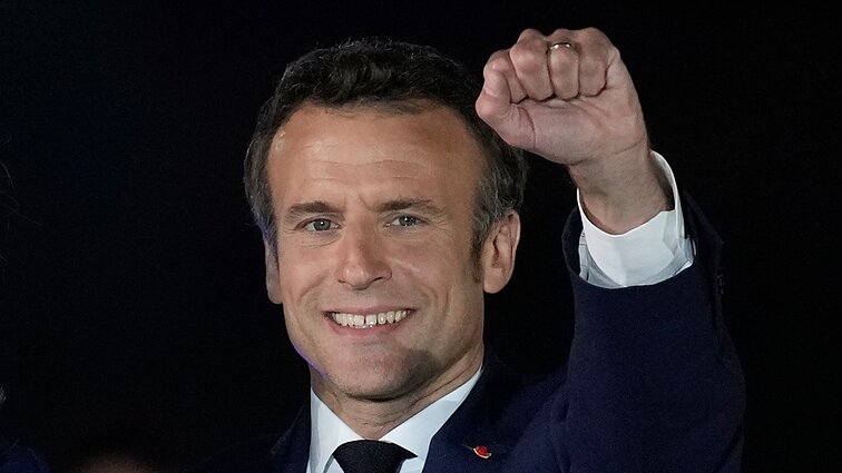Po pergalės rinkimuose Macronas sulaukė ir Putino sveikinimų, staigmenos nepateikusi Le Pen taikosi į parlamento rinkimus