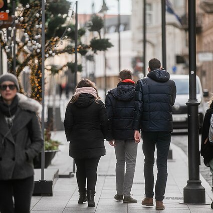 10–12. Beveik pusė visuomenės nepasitiki nei valdžia, nei verslu, nei kitomis institucijomis: kaip pelnyti visuomenės pasitikėjimą?