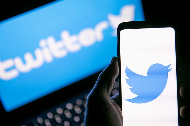 Twitter Twitter
