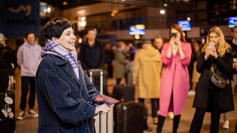 Žinios. Monika Liu apie laukiantį pasirodymą „Eurovizijoje“: vis mąstau, kad žiūrės viso pasaulio lietuviai, o aš dainuosiu jiems