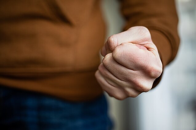 Šokiruojantis požiūris į vaikų liudijimus: pasakojimą apie galimą seksualinį išnaudojimą vaiko teisių apsaugos specialistas nuleido negirdomis