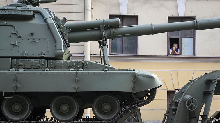 Žinios. CNN: Putinas gegužės 9-ąją gali oficialiai paskelbti karą Ukrainai ir mobilizuoti rezervines pajėgas