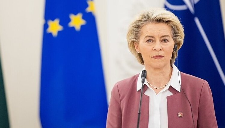 Ursula von der Leyen: siūlome uždrausti rusišką naftą Ursula von der Leyen: siūlome uždrausti rusišką naftą