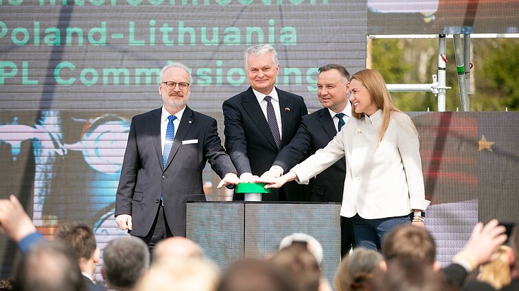Energetikos ekspertas: didelių kainų pokyčių dėl Lietuvą ir Lenkiją sujungusio dujotiekio tikėtis negalime