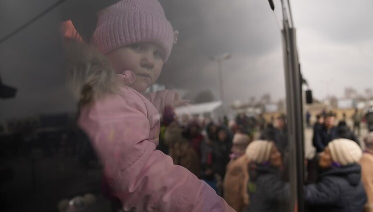 Vaikų iš Ukrainos globa Lietuvoje: vaikai meile ir kantrybe pagydomi nuo baisių išgyvenimų