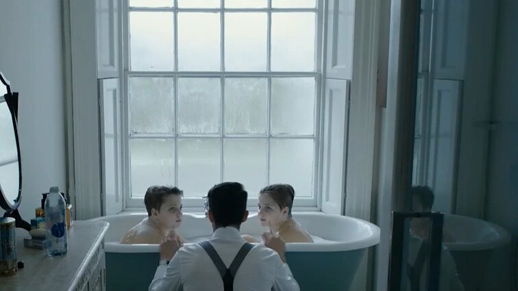Kino naujienos. Veiksmo drama „Baltas varnas“ – kartu į kovą su Ukrainos snaiperiu